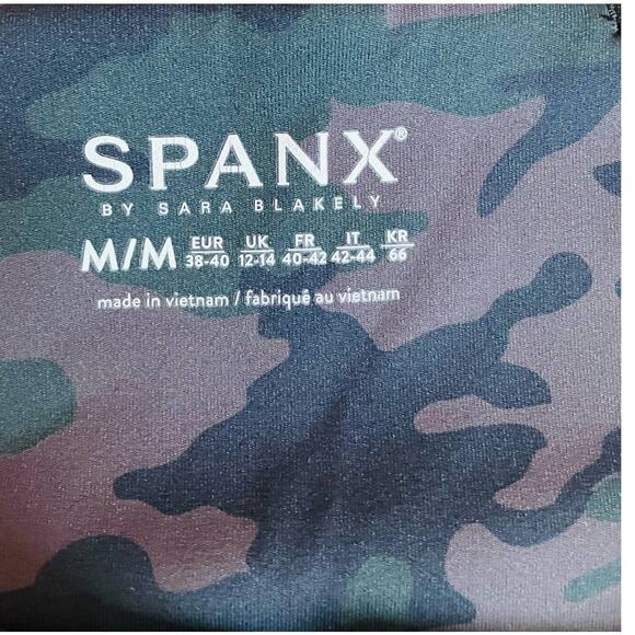 SPANX High Waisted Gray Black Green Camo Print Leggings Medium - Picture 3 of 3
